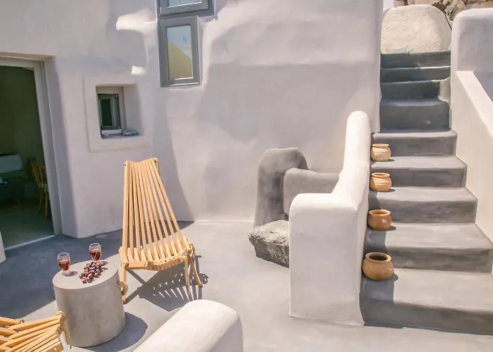 Santorini 3* Vourvoulos