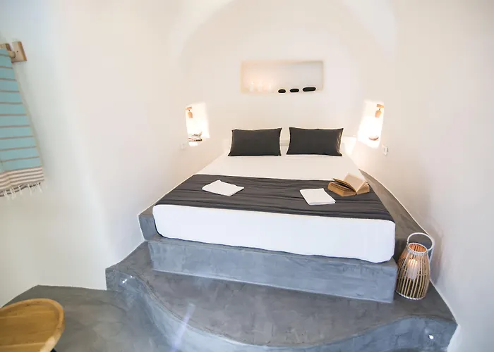 Santorini Hotel Vourvoulos