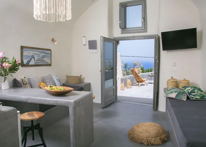 Santorini Vourvoulos