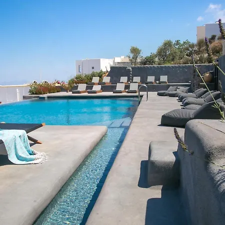 Santorini 3*