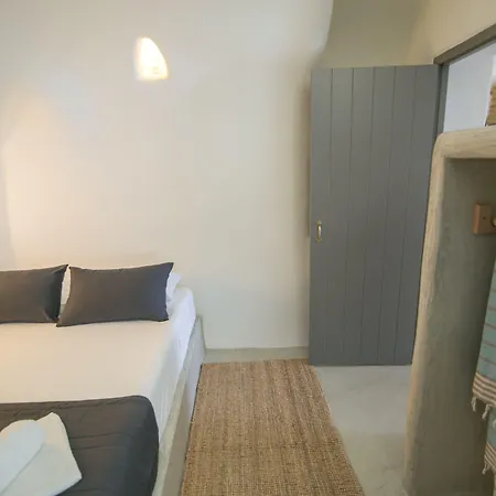 Otel Santorini 3*