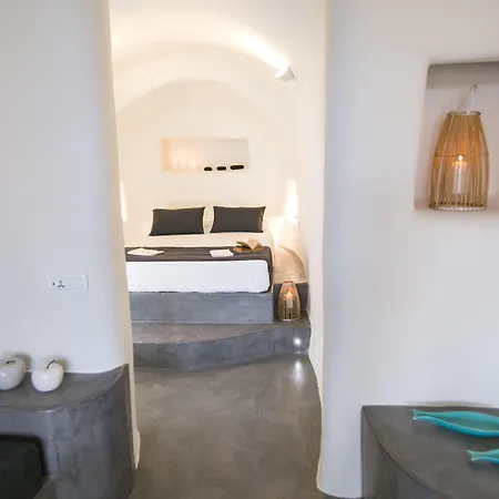 Santorini 3* Βούρβουλος