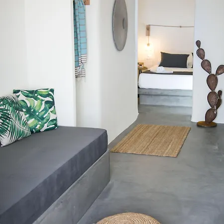 Santorini 3* Βούρβουλος