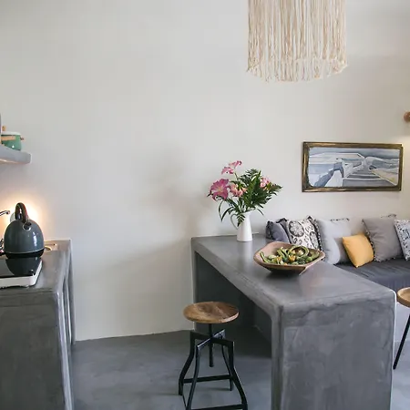 Santorini Otel Vourvoúlos