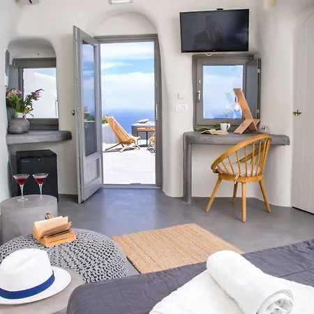 Santorini 3* Βούρβουλος