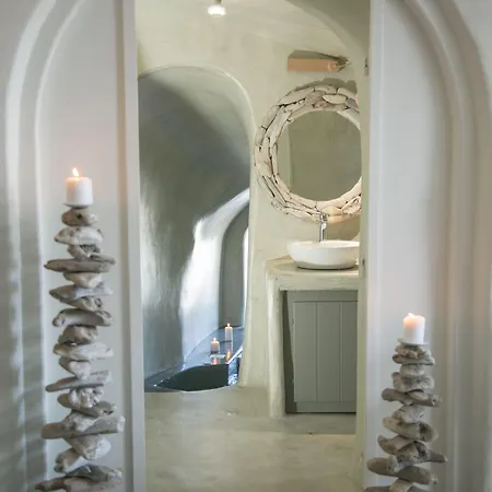 Santorini 3*