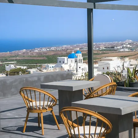 Santorini 3*