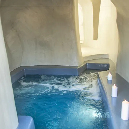 Otel Santorini Vourvoúlos