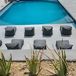 Santorini Hotel