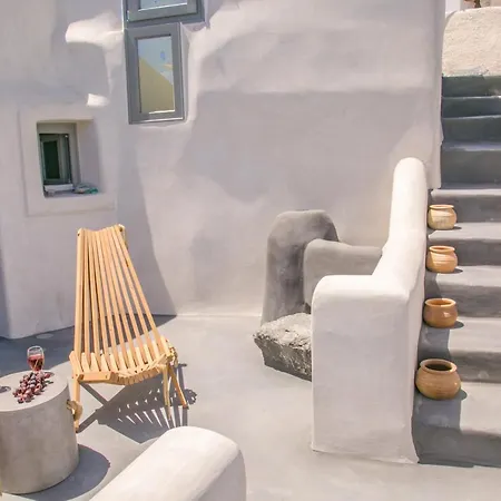 Santorini 3* Vourvoúlos