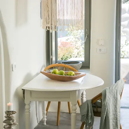 ホテル Santorini Vourvoúlos