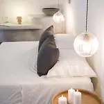 Santorini Hotel 3*