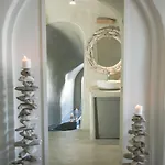Santorini 3*